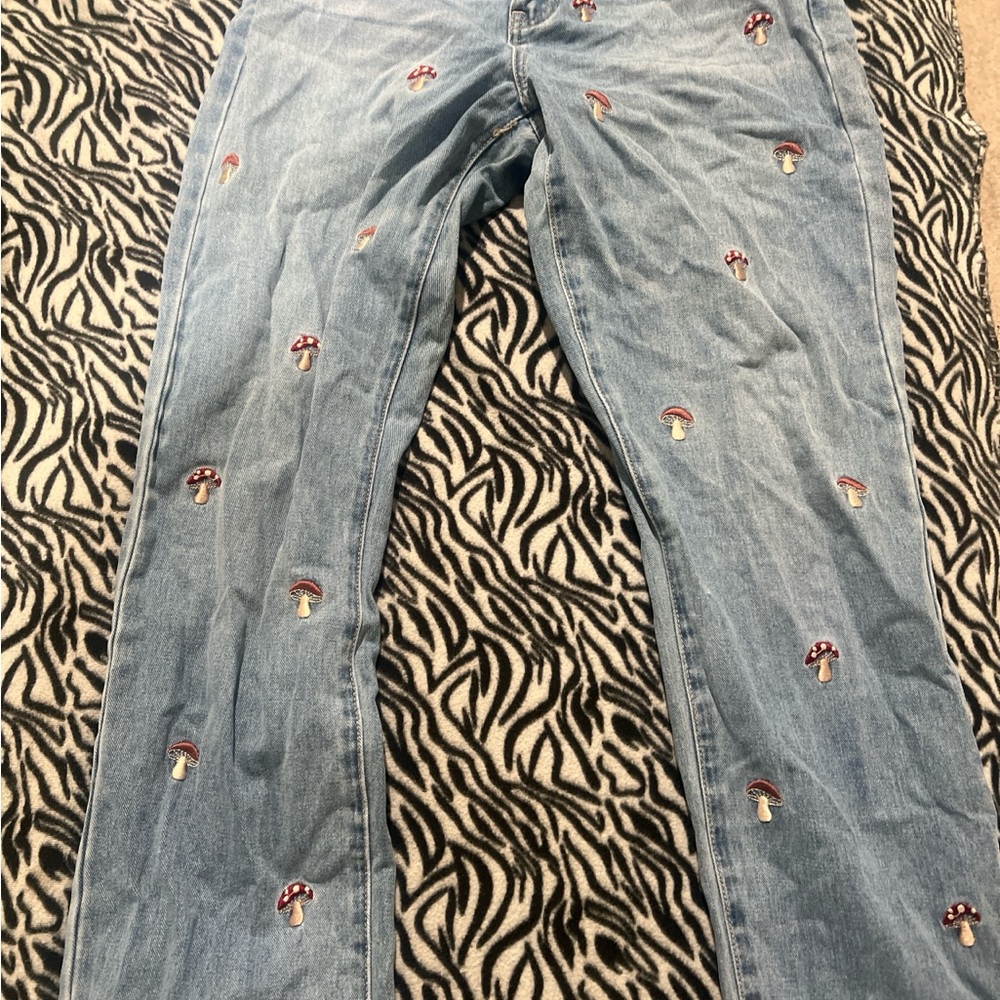 Fashion Nova Light Blue Mushroom Embroidered Jeans - Picture 4 of 4